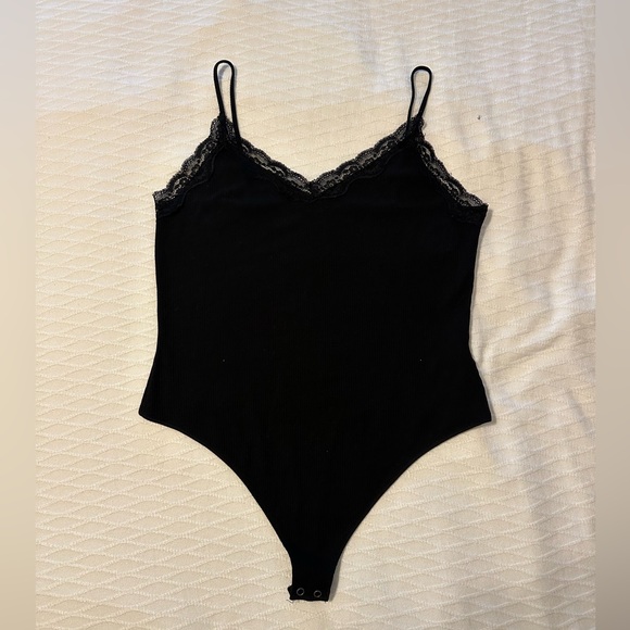 AE Black Lace Trim Bodysuit, size XL in Black - Picture 2 of 4